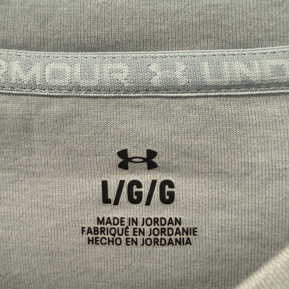 Under Armour Light Gray Pullover - image 4